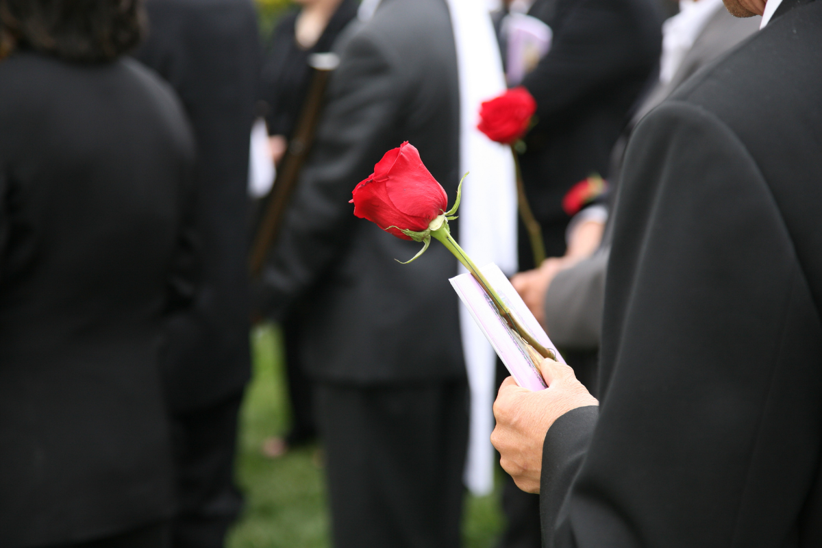 Pogrzeby Mszana Dolna – jak przygotować się na ostatnie pożegnanie z bliskim?